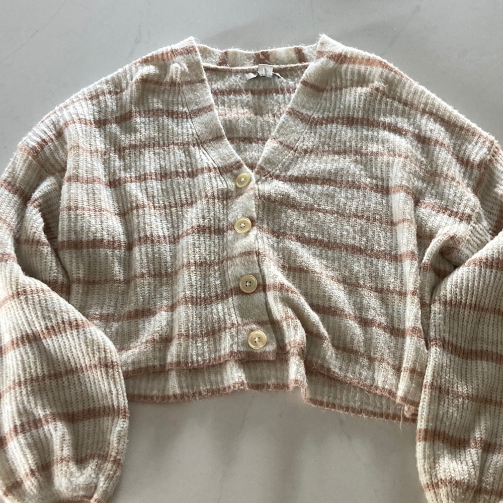 American Eagle button down cropped cardigan. Pink, beige, and cream stripes.